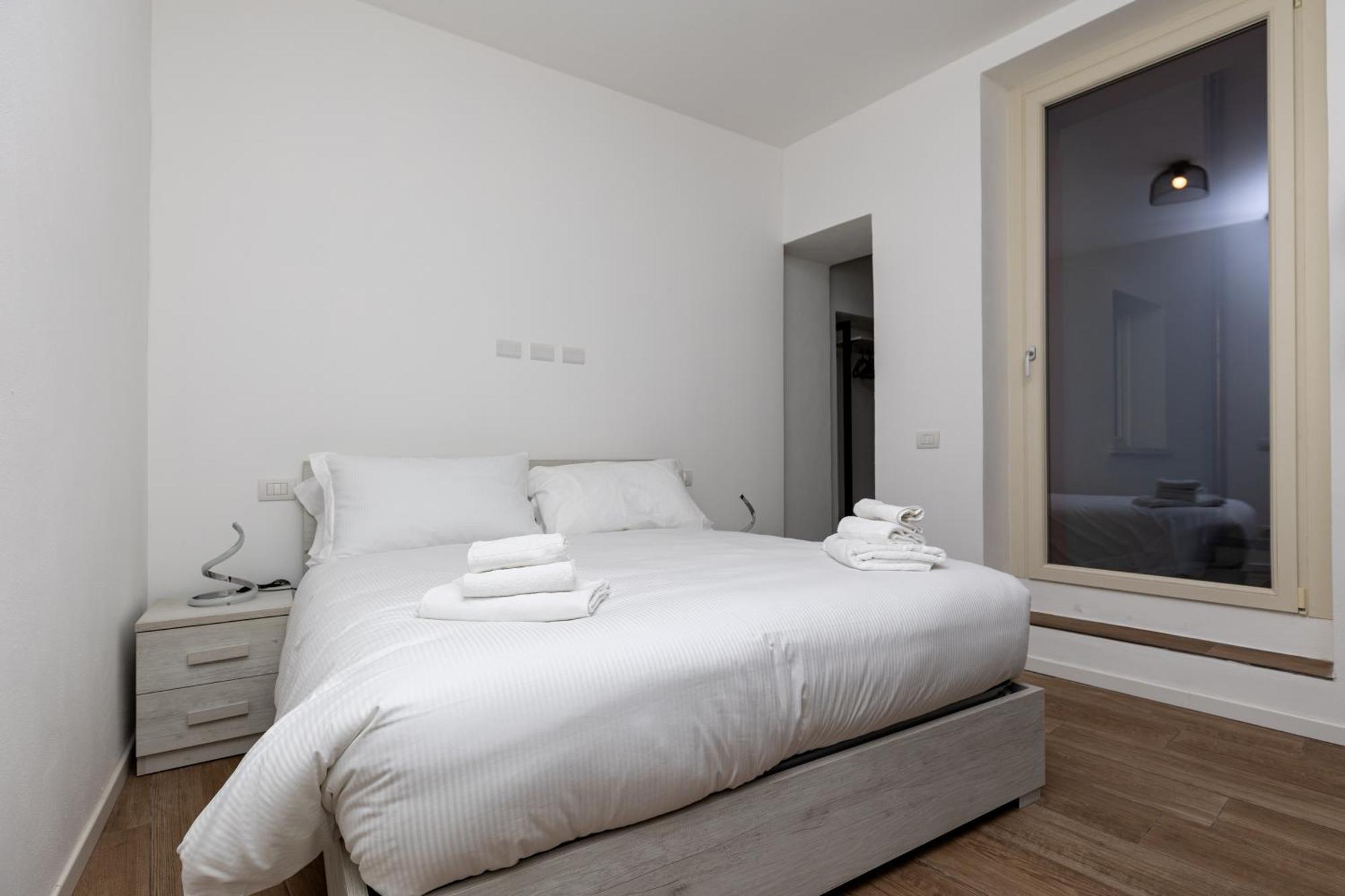 Piazza Del Lago Suites Menaggio Zewnętrze zdjęcie