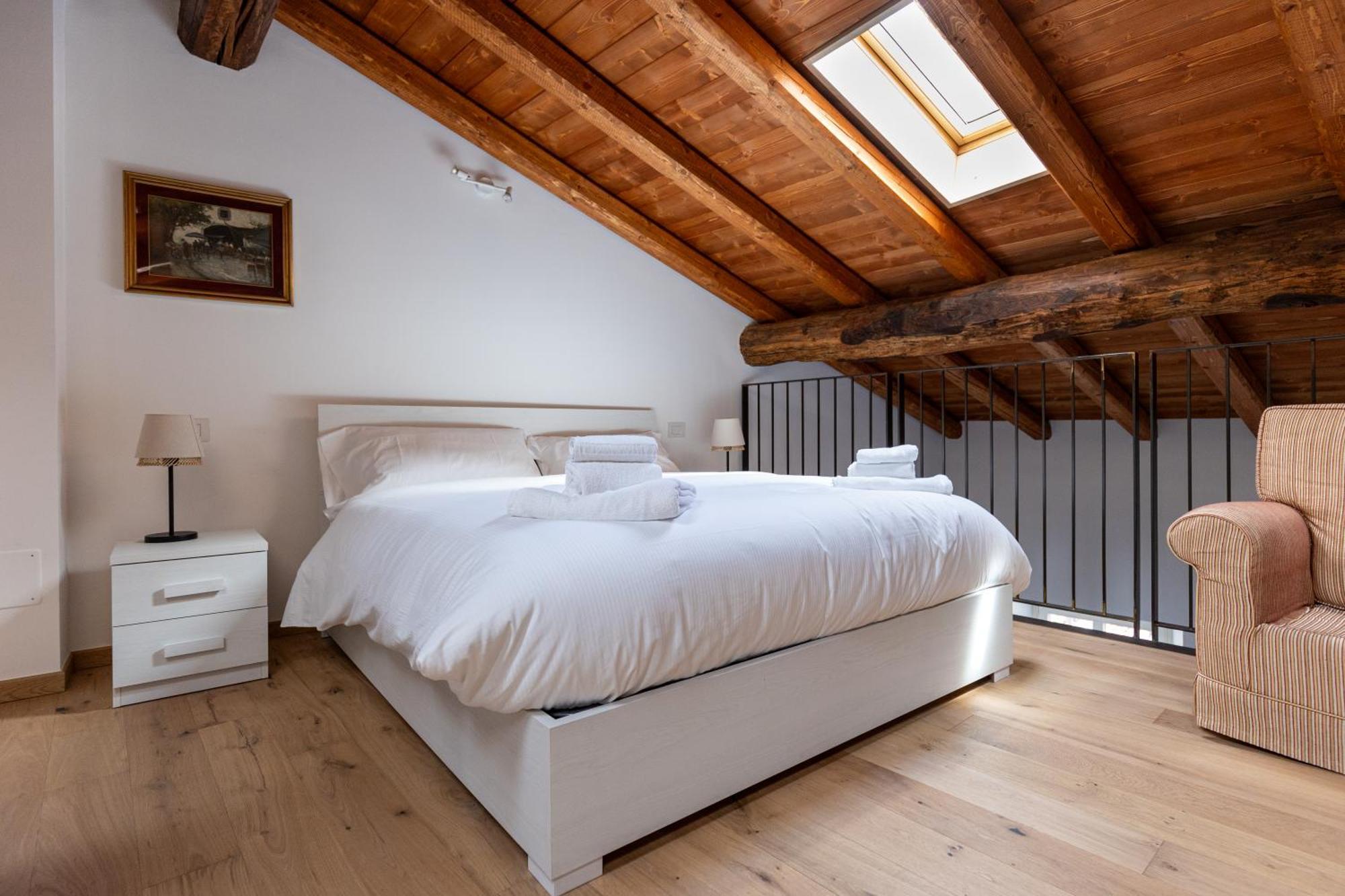 Piazza Del Lago Suites Menaggio Zewnętrze zdjęcie