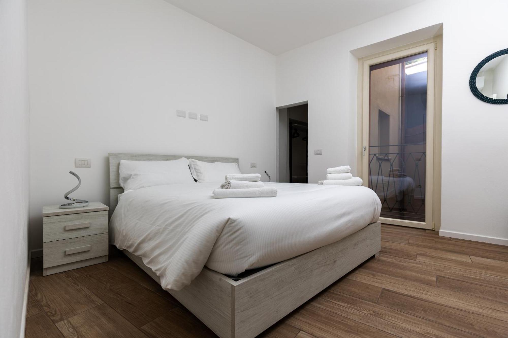 Piazza Del Lago Suites Menaggio Zewnętrze zdjęcie