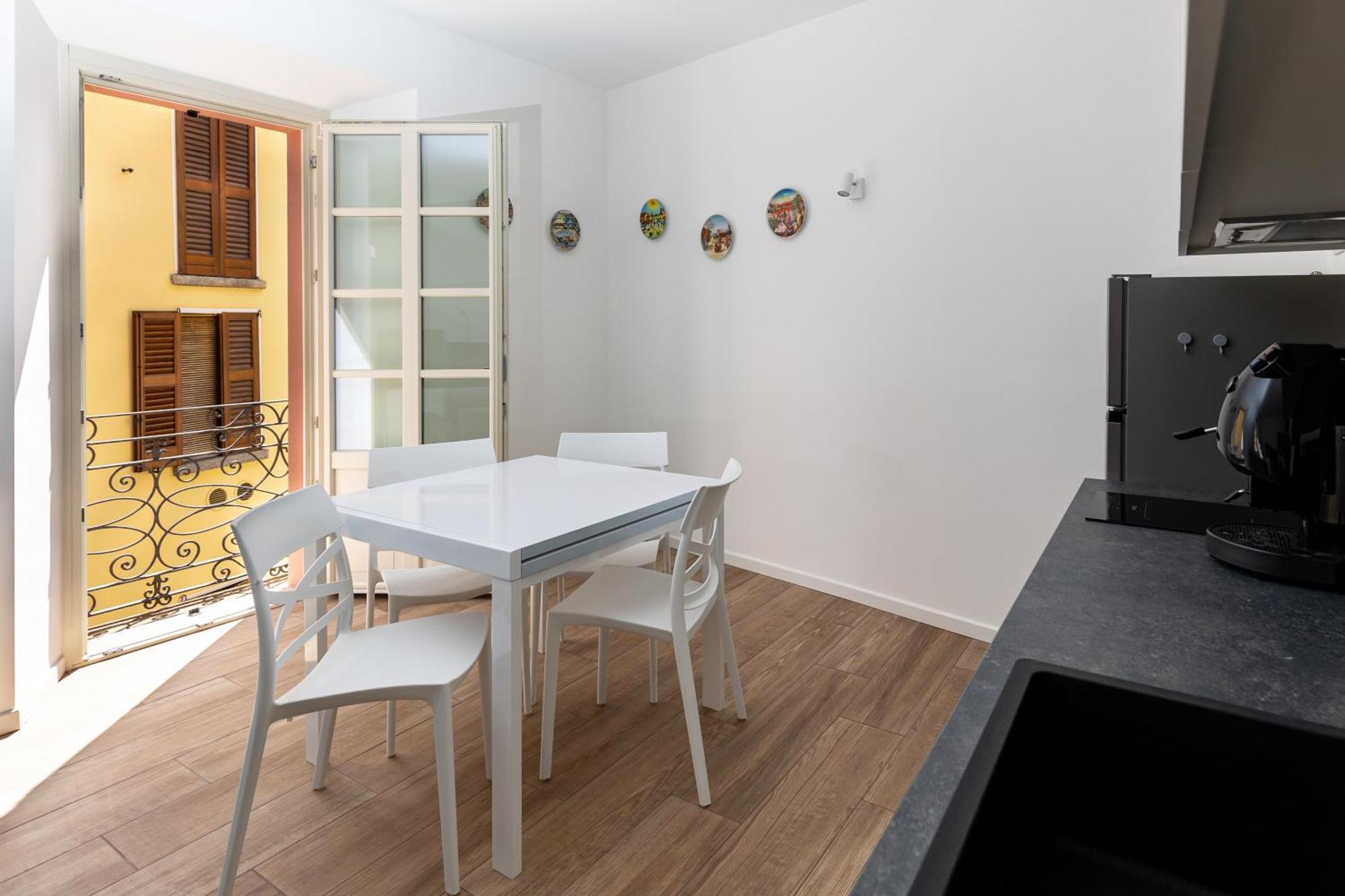 Piazza Del Lago Suites Menaggio Zewnętrze zdjęcie